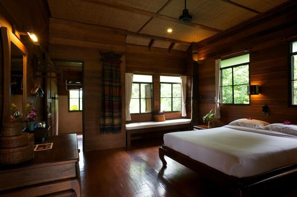 Khum Lanna Hotel Phrao Exterior foto
